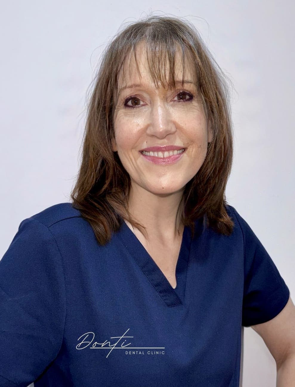 Sheila Divall,<br/> Dental Nurse GDC: 119846